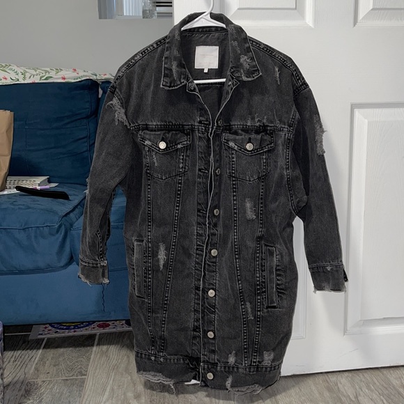 Zara distressed denim jacket - Picture 5 of 9